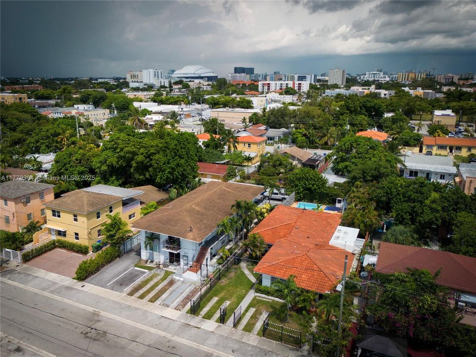 Recently Rented: $1,850 (1 beds, 1 baths, 546 Square Feet)