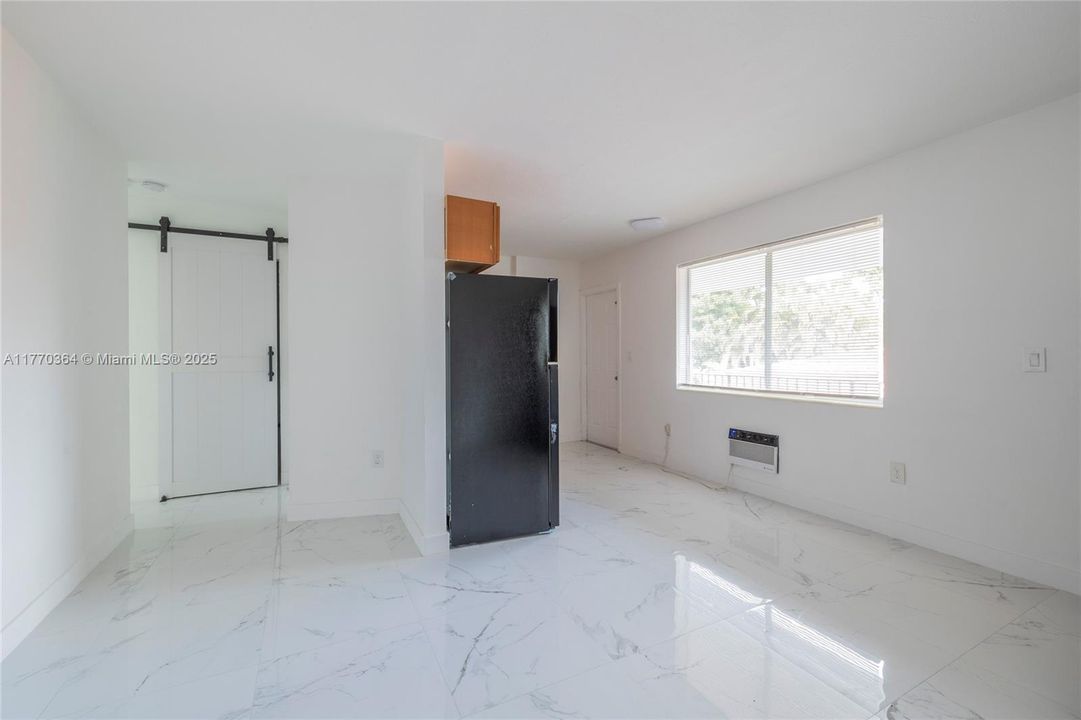 Recently Rented: $1,850 (1 beds, 1 baths, 546 Square Feet)