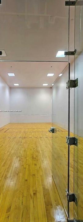 Recently Rented: $3,100 (1 beds, 1 baths, 795 Square Feet)