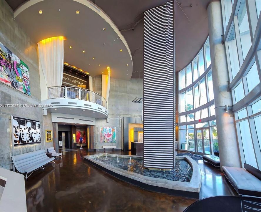 Recently Rented: $3,100 (1 beds, 1 baths, 795 Square Feet)