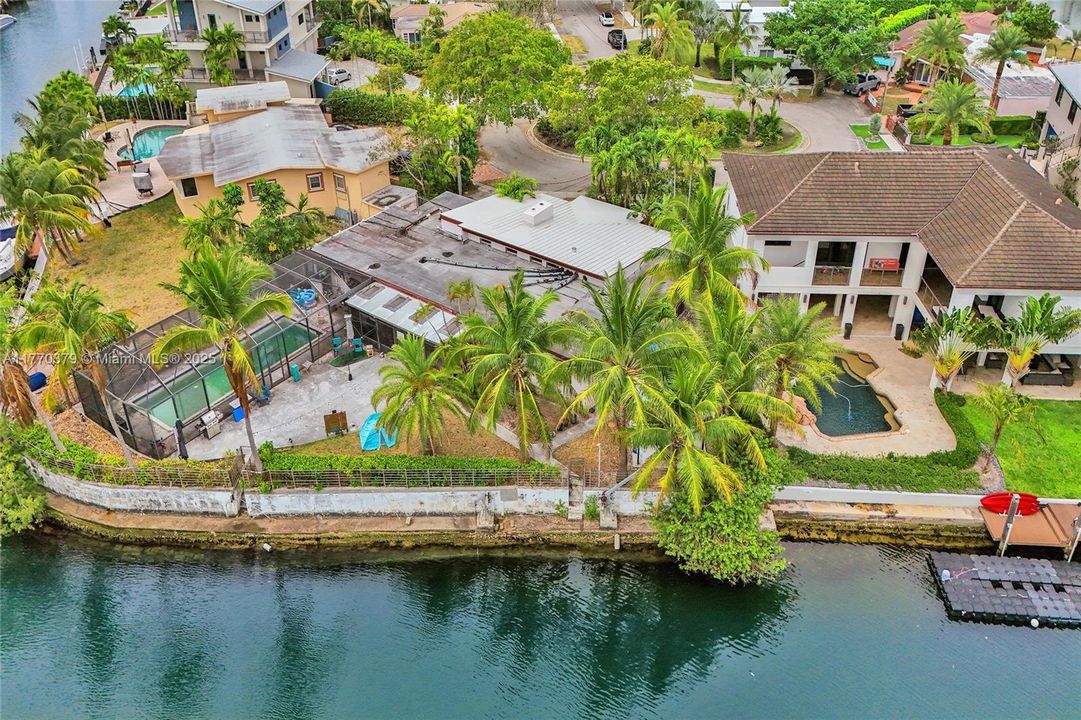 Active With Contract: $3,500,000 (4 beds, 3 baths, 3823 Square Feet)