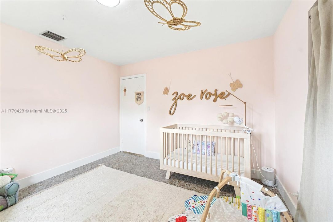 Vendido Recientemente: $569,000 (3 camas, 2 baños, 1520 Pies cuadrados)