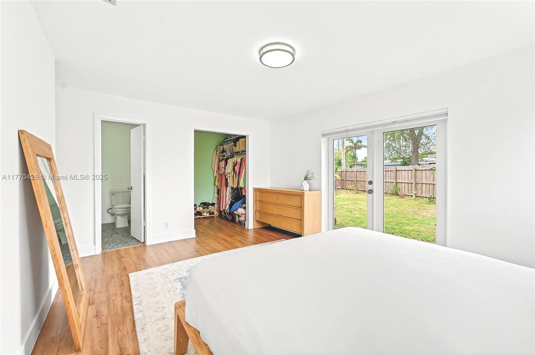 Vendido Recientemente: $569,000 (3 camas, 2 baños, 1520 Pies cuadrados)