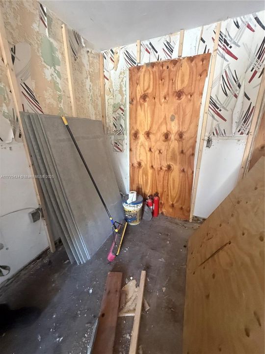 Active With Contract: $45,000 (0 beds, 0 baths, 0 Square Feet)