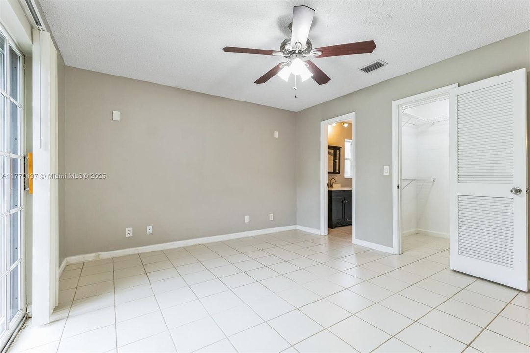 Recently Sold: $533,000 (3 beds, 2 baths, 2195 Square Feet)