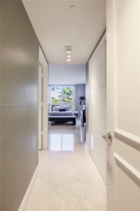 For Sale: $3,100,000 (3 beds, 4 baths, 3091 Square Feet)