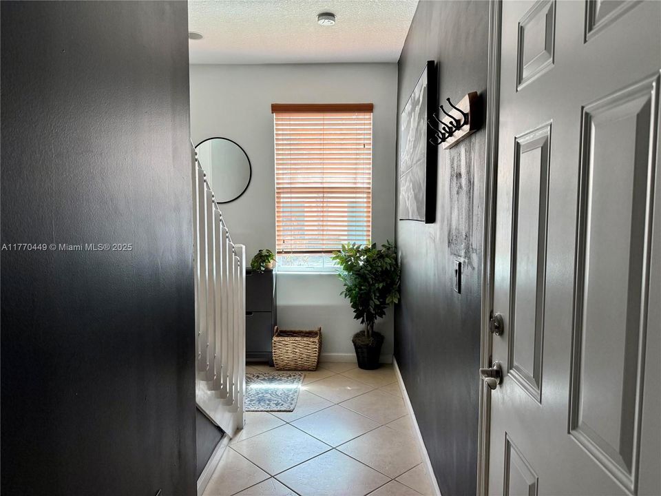 En Venta: $495,000 (2 camas, 2 baños, 1244 Pies cuadrados)