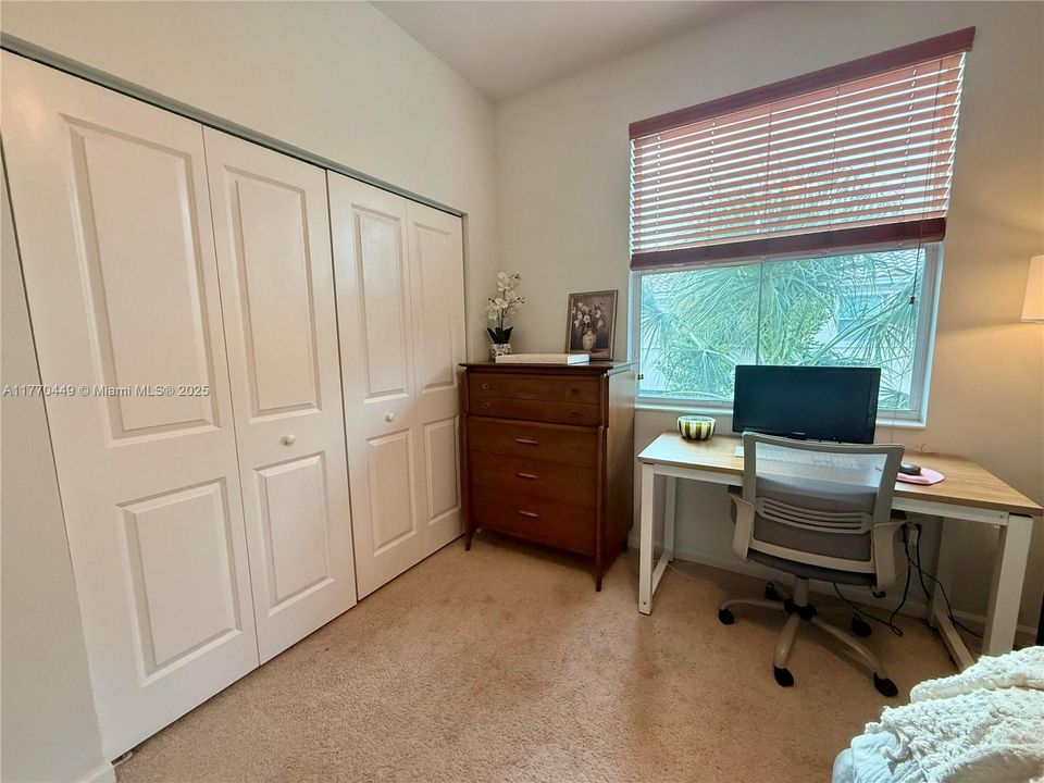 En Venta: $495,000 (2 camas, 2 baños, 1244 Pies cuadrados)