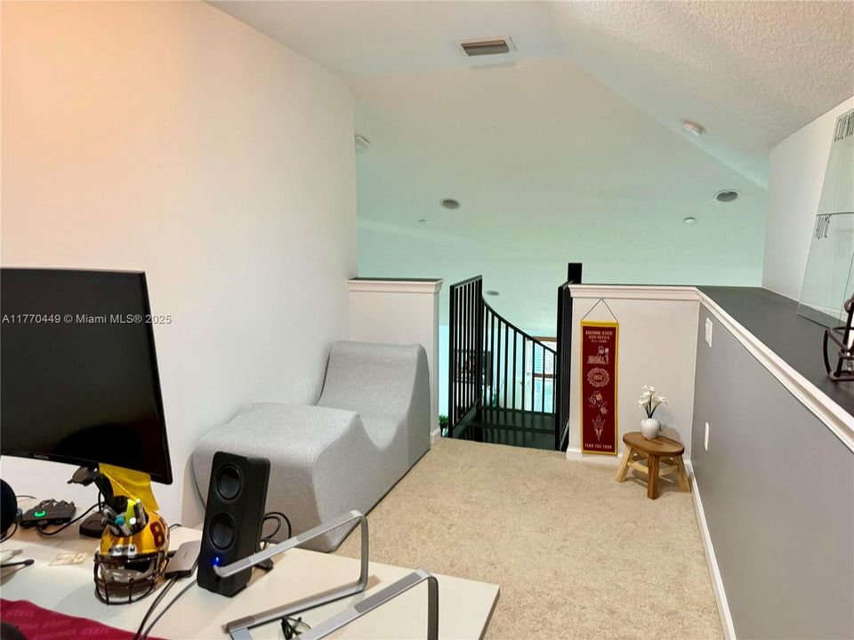 En Venta: $495,000 (2 camas, 2 baños, 1244 Pies cuadrados)