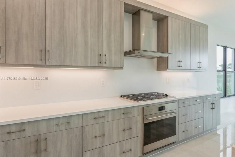 Recently Sold: $2,748,000 (5 beds, 5 baths, 5260 Square Feet)