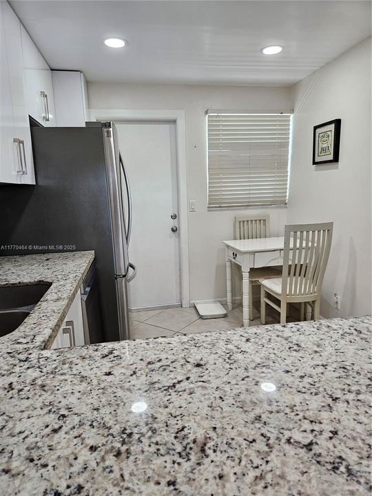 En Renta: $1,600 (1 camas, 1 baños, 770 Pies cuadrados)