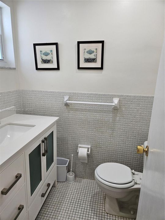 Updated half bath