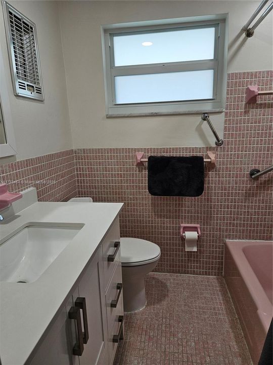 En Renta: $1,600 (1 camas, 1 baños, 770 Pies cuadrados)