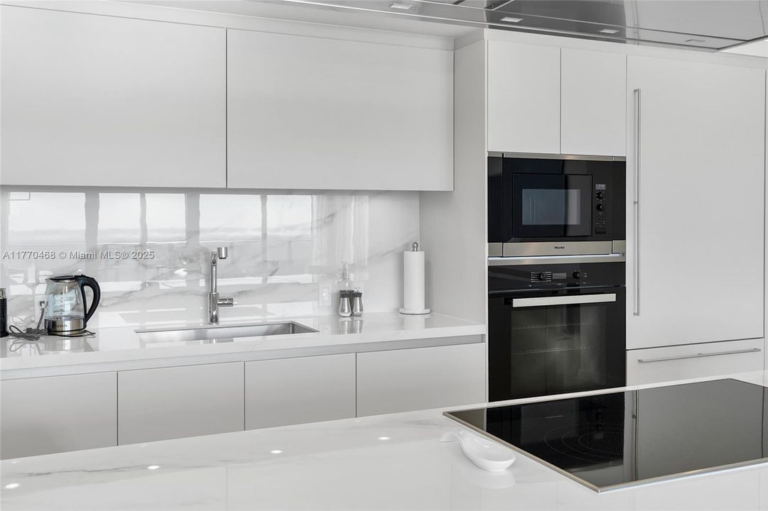 最近租的: $20,000 (4 贝兹, 4 浴室, 2418 平方英尺)