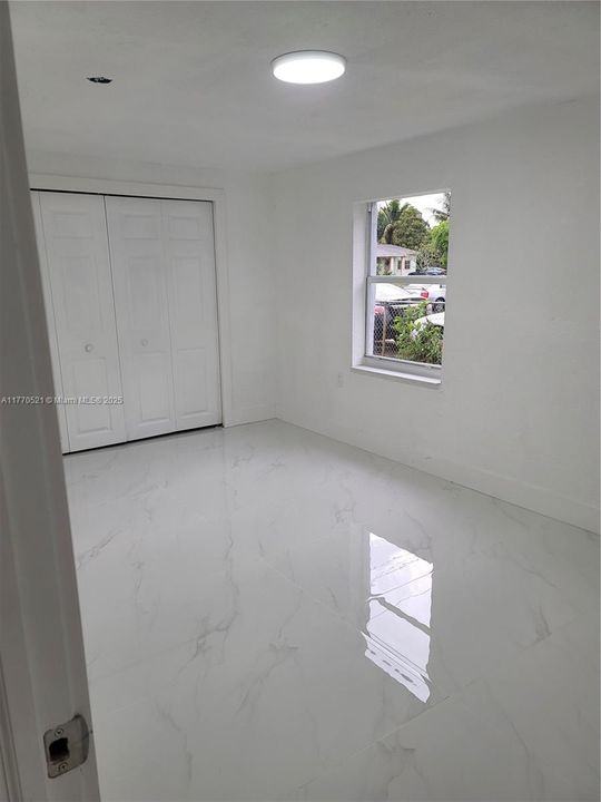 Recently Sold: $569,800 (4 beds, 2 baths, 1292 Square Feet)