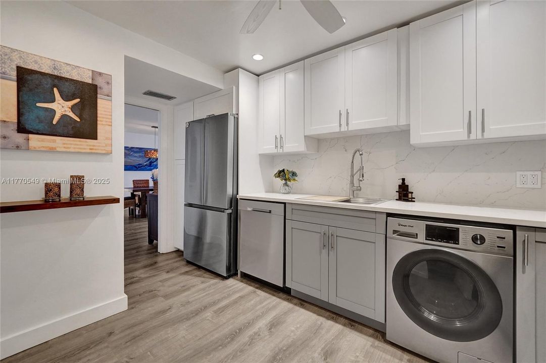 Vendido Recientemente: $329,000 (1 camas, 1 baños, 1050 Pies cuadrados)