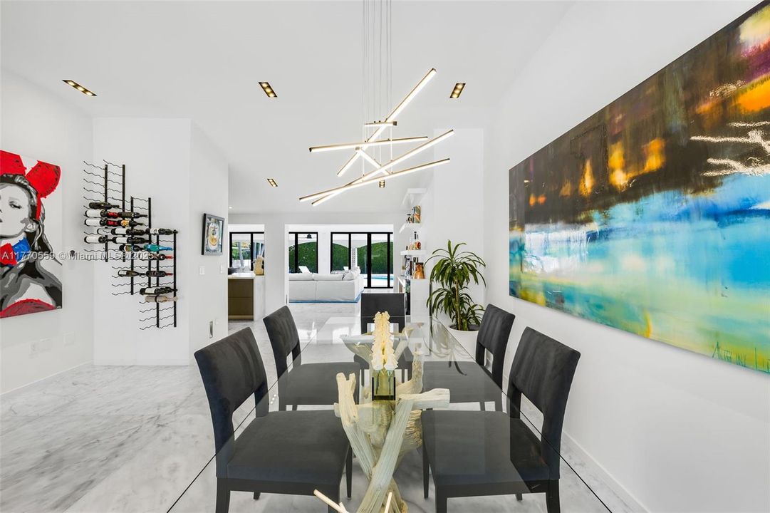 Recently Sold: $4,250,000 (3 beds, 4 baths, 3200 Square Feet)