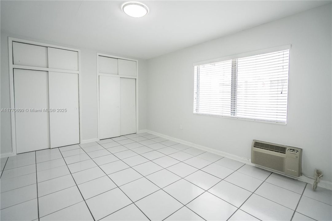 Recently Rented: $1,775 (1 beds, 1 baths, 650 Square Feet)