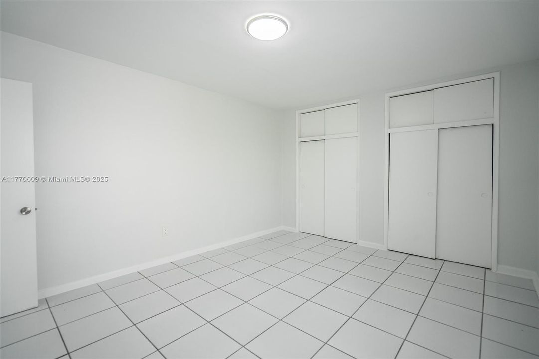 Recently Rented: $1,775 (1 beds, 1 baths, 650 Square Feet)