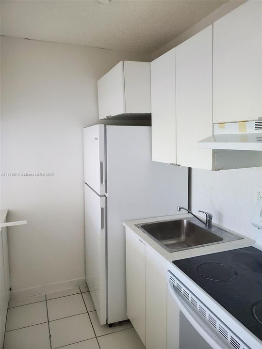 Recientemente alquilado: $1,350 (0 camas, 1 baños, 440 Pies cuadrados)