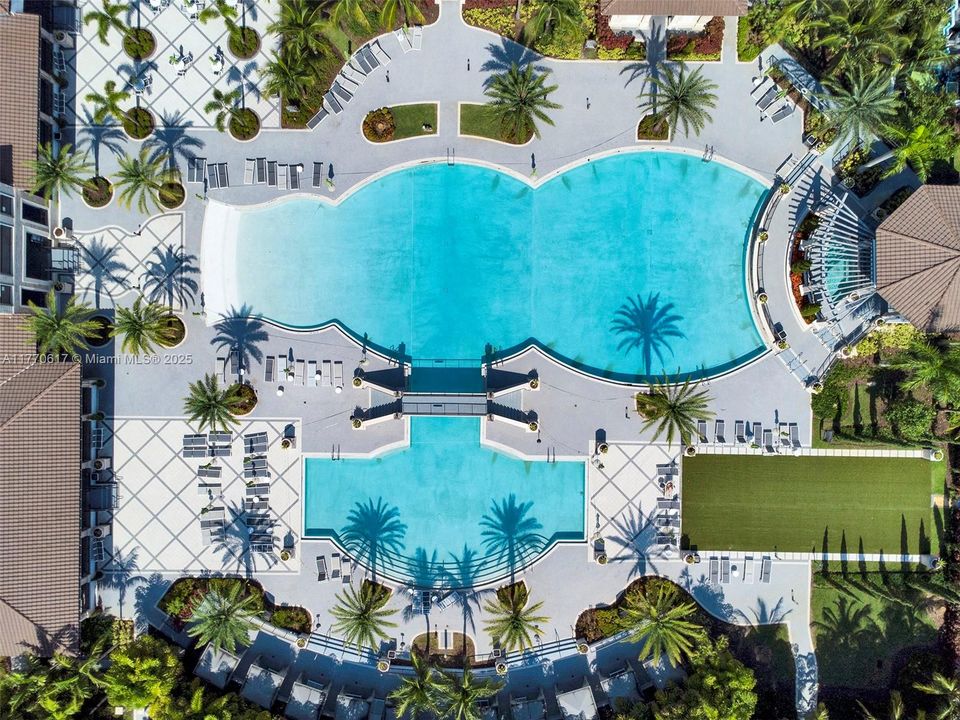 Recientemente alquilado: $5,500 (4 camas, 3 baños, 2548 Pies cuadrados)