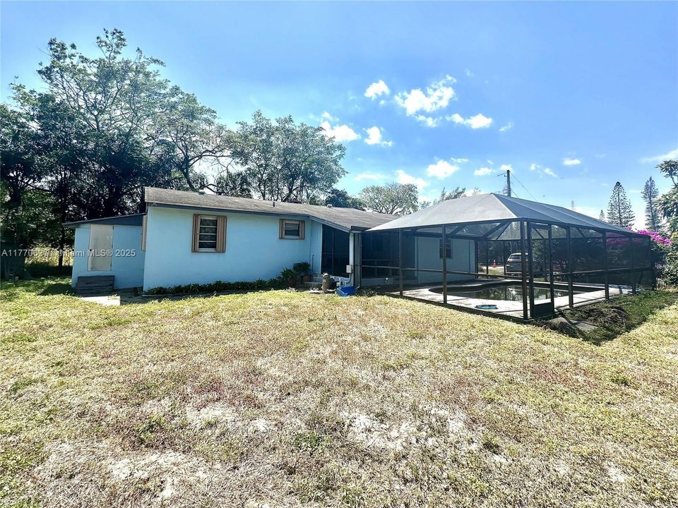 Vendido Recientemente: $450,000 (3 camas, 1 baños, 1165 Pies cuadrados)