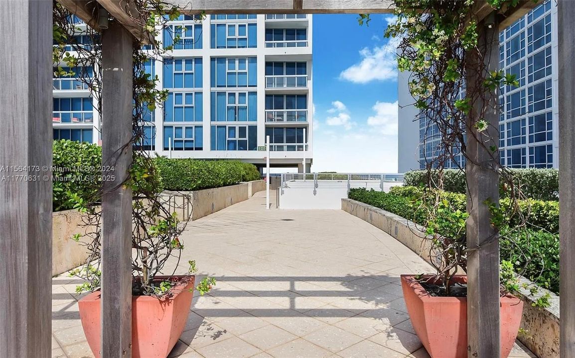 Recientemente alquilado: $4,200 (1 camas, 1 baños, 820 Pies cuadrados)