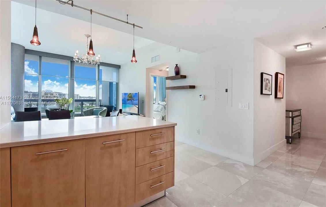 Recientemente alquilado: $4,200 (1 camas, 1 baños, 820 Pies cuadrados)