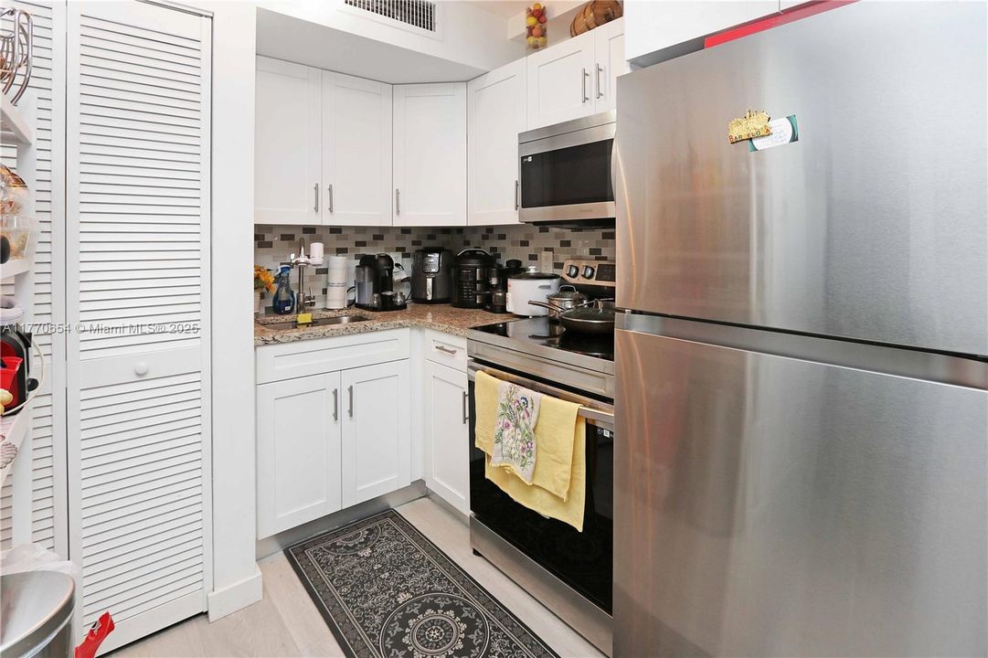 Недавно продано: $6,900,000 (0 спален, 0 ванн, 0 Квадратных фут)