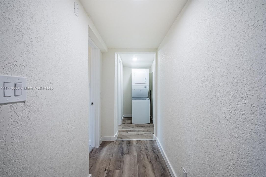 Недавно арендовано: $1,600 (2 спален, 1 ванн, 0 Квадратных фут)