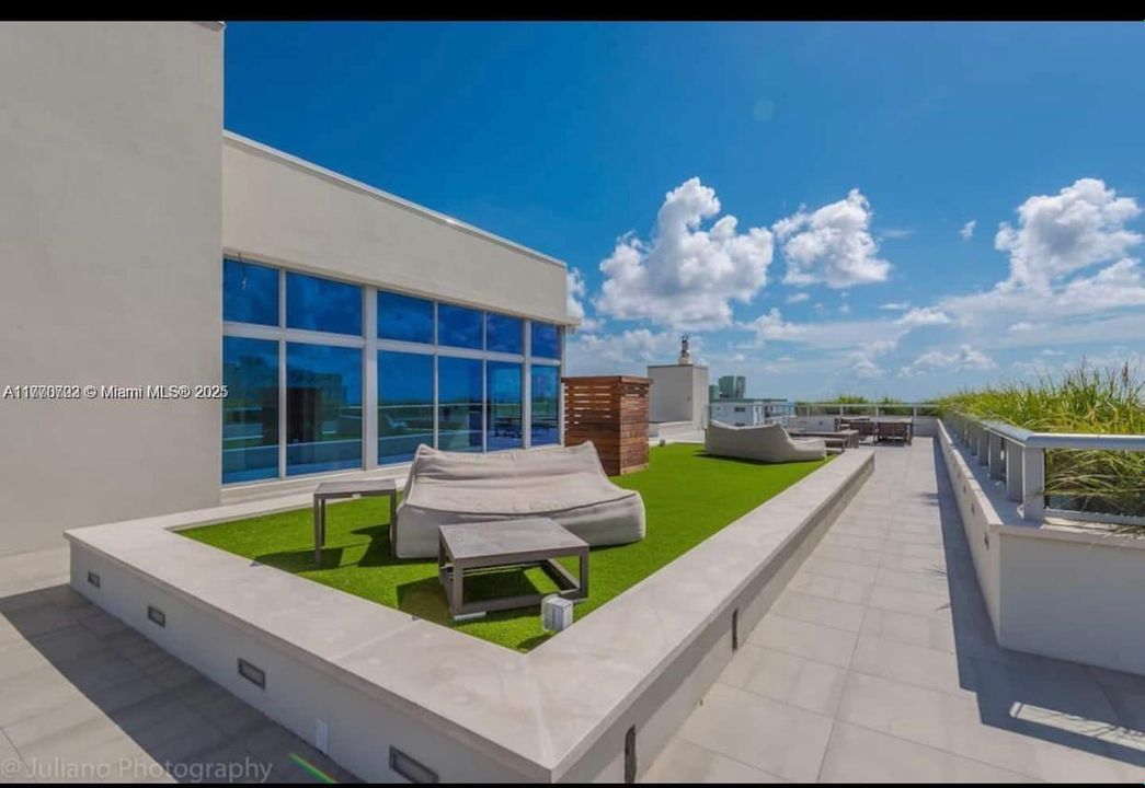 En Venta: $285,000 (0 camas, 1 baños, 366 Pies cuadrados)