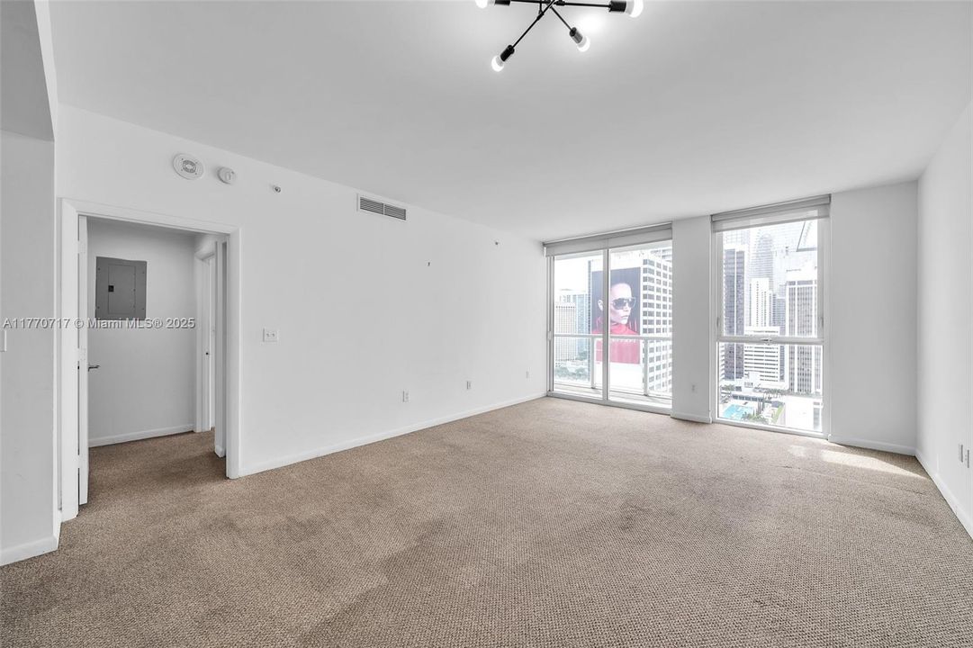 Vendido Recientemente: $420,000 (1 camas, 1 baños, 806 Pies cuadrados)