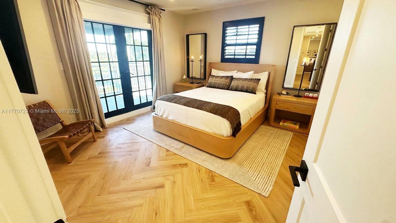 For Rent: $26,000 (5 beds, 4 baths, 4378 Square Feet)