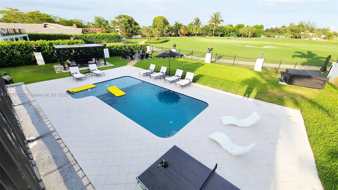 For Rent: $26,000 (5 beds, 4 baths, 4378 Square Feet)