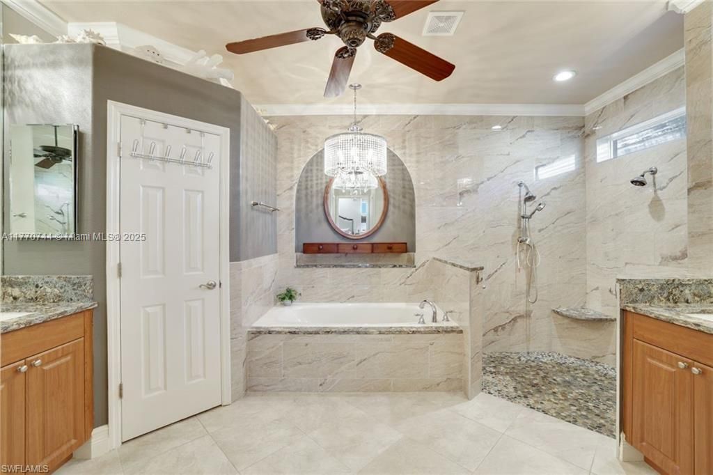 Vendido Recientemente: $799,990 (4 camas, 3 baños, 2540 Pies cuadrados)