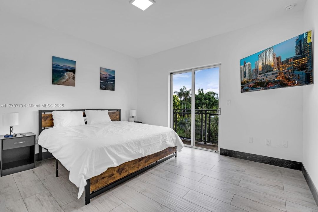 For Rent: $3,200 (3 beds, 2 baths, 0 Square Feet)