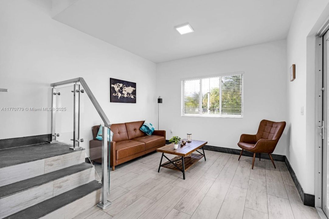 For Rent: $3,200 (3 beds, 2 baths, 0 Square Feet)