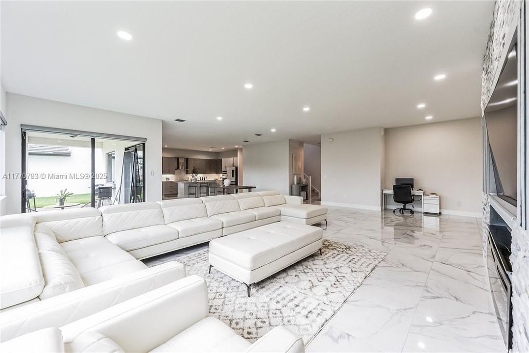 For Rent: $4,500 (4 beds, 3 baths, 0 Square Feet)