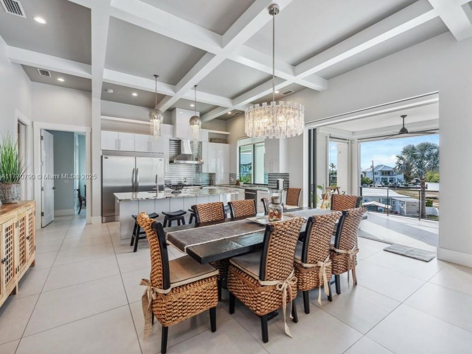 For Sale: $3,990,000 (4 beds, 4 baths, 4285 Square Feet)