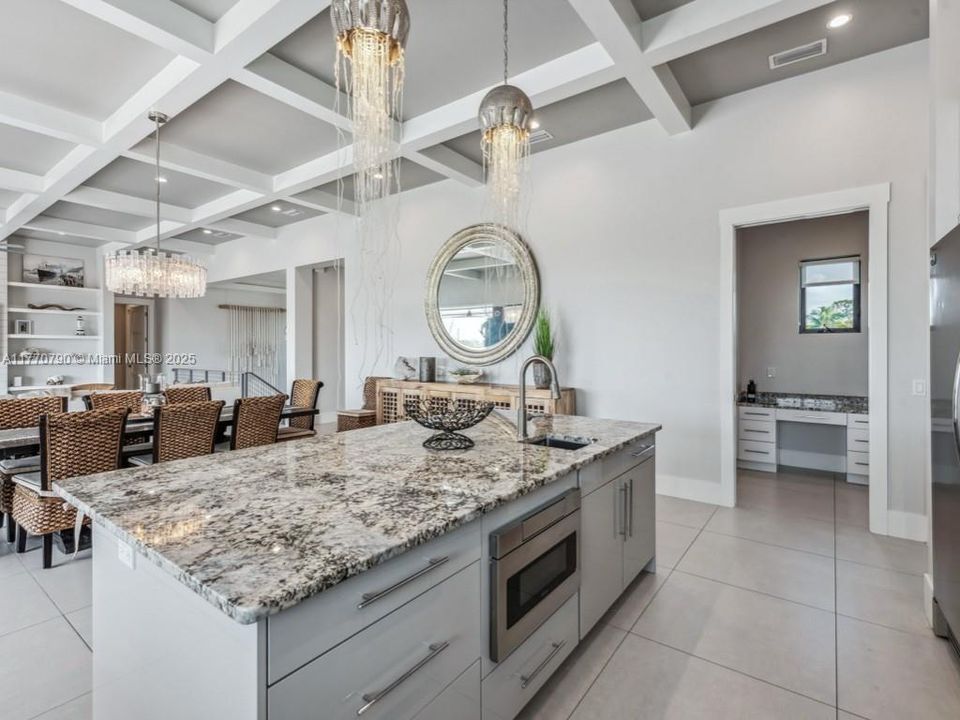 For Sale: $3,990,000 (4 beds, 4 baths, 4285 Square Feet)