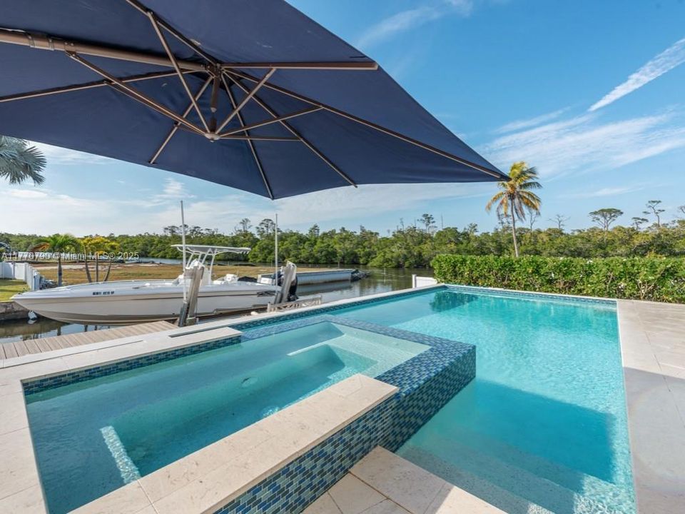 For Sale: $3,990,000 (4 beds, 4 baths, 4285 Square Feet)