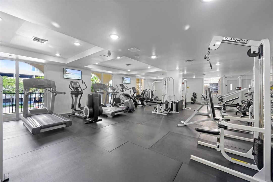 最近租的: $2,500 (2 贝兹, 2 浴室, 1083 平方英尺)