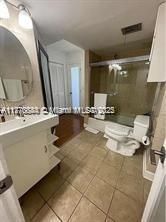 Recently Rented: $1,900 (1 beds, 1 baths, 828 Square Feet)