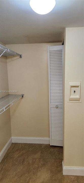 For Sale: $244,000 (2 beds, 2 baths, 1150 Square Feet)