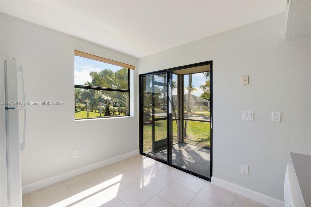 Recently Sold: $265,000 (3 beds, 2 baths, 1195 Square Feet)