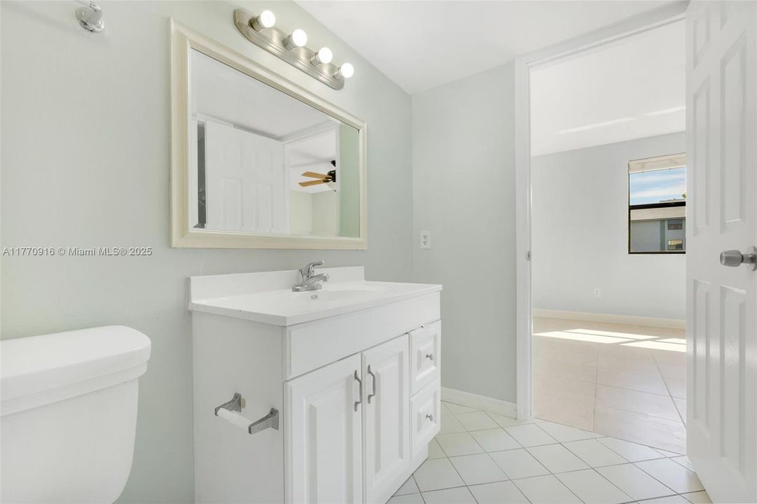 Recently Sold: $265,000 (3 beds, 2 baths, 1195 Square Feet)