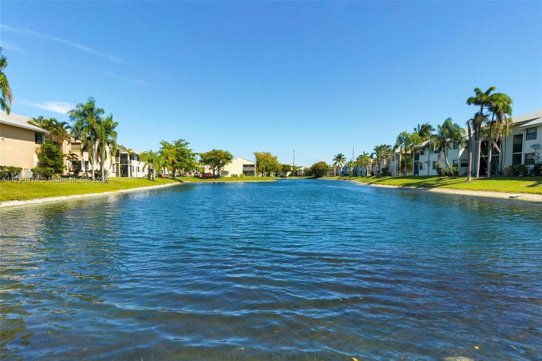 Recently Sold: $265,000 (3 beds, 2 baths, 1195 Square Feet)