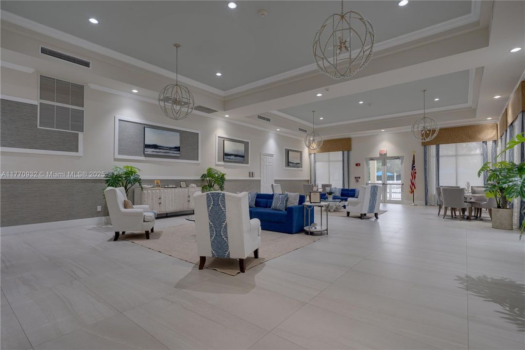 Recently Sold: $620,000 (5 beds, 3 baths, 2514 Square Feet)