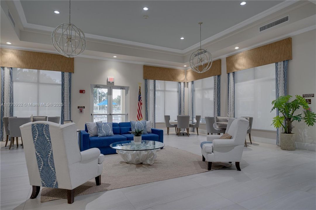 Recently Sold: $620,000 (5 beds, 3 baths, 2514 Square Feet)