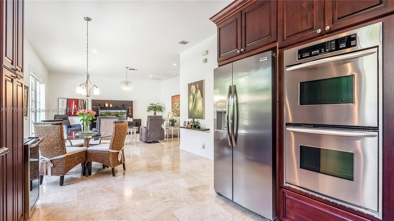 For Sale: $1,195,000 (4 beds, 3 baths, 2757 Square Feet)